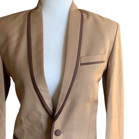 Tan Blazer with Brown Trim - Small - Picture 8 of 8